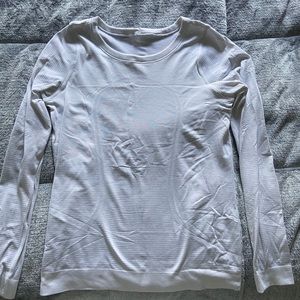 Lululemon swiftly long sleeve sz 4